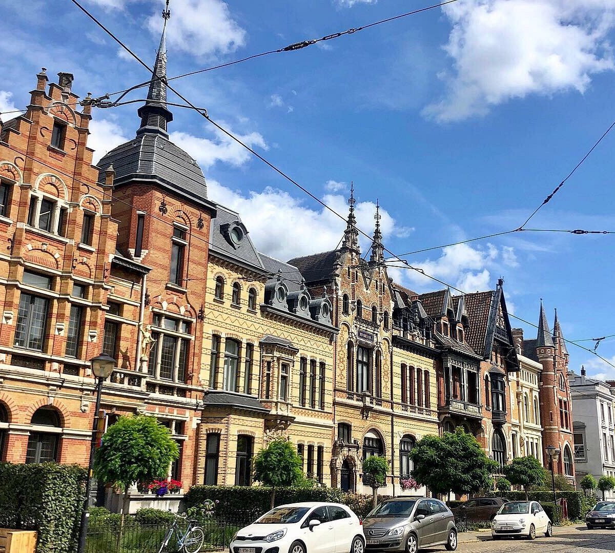 Eclectische belle-époquegevels in de Cogels-Osylei